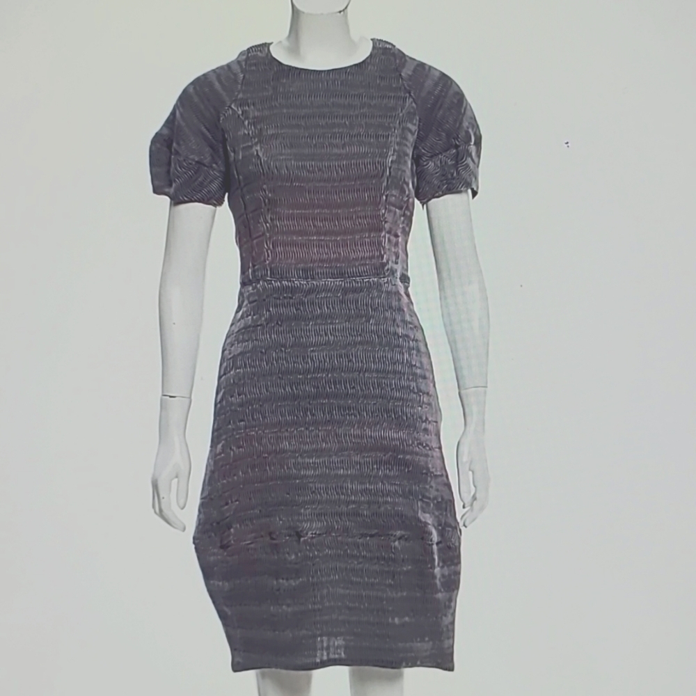 BURBERRY Textured Silk Dress Size: US6, IT42